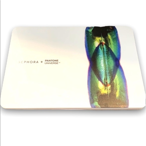 Sephora+ Pantone Universe Shades of Nature Palette - Picture 3 of 7